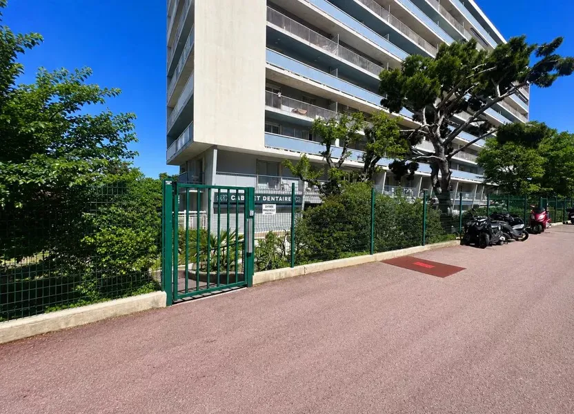 Location Marseille Appartement 6a04ea5a7786