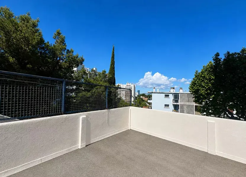 Location Marseille Appartement 6a04ea5a7786