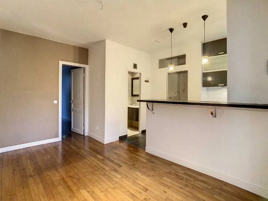 Location Levallois-Perret Appartement 6a05c798f35e