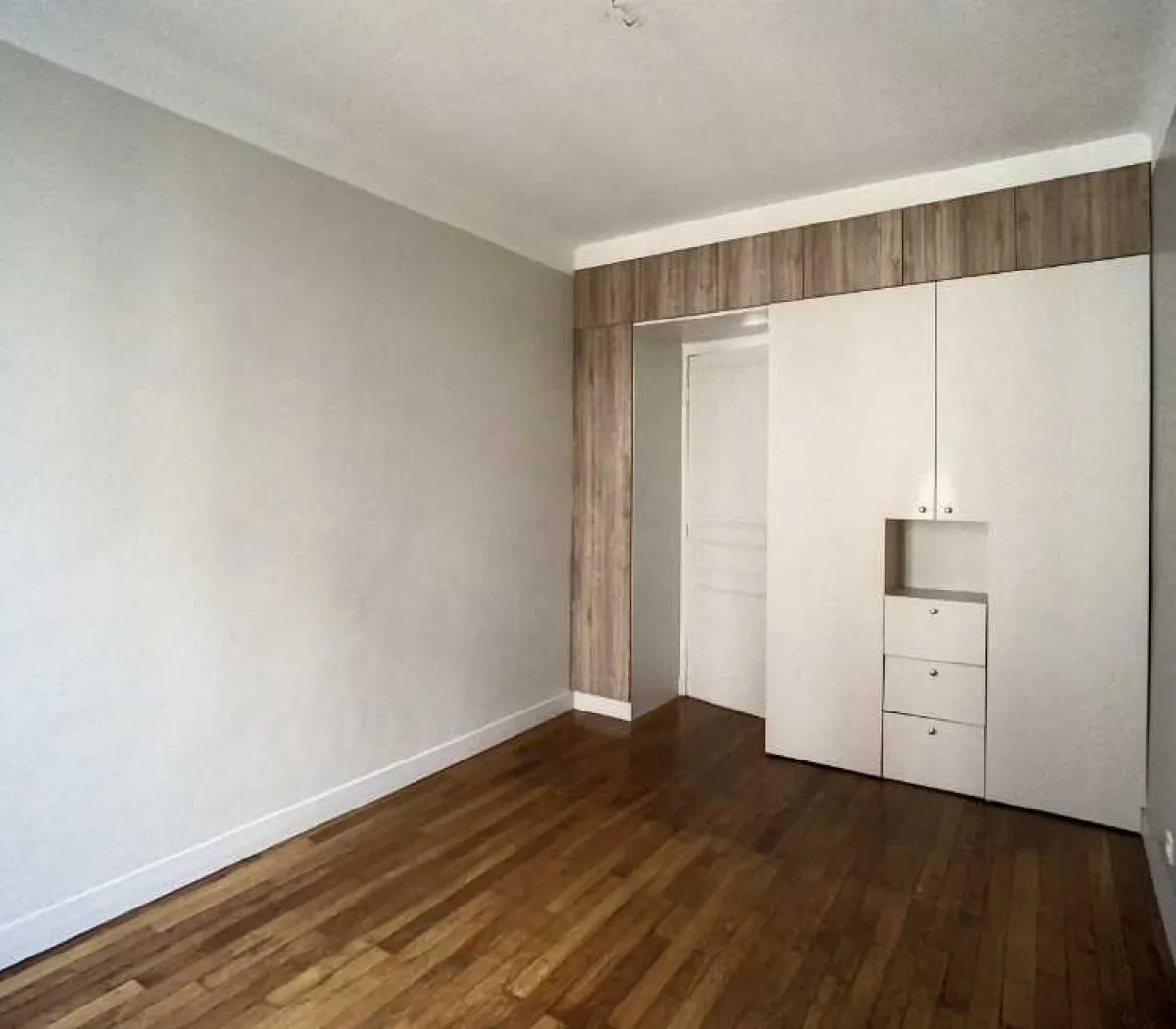 Location Levallois-Perret Appartement 6a05c798f35e