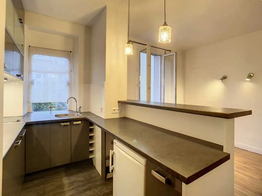 Location Levallois-Perret Appartement 6a05c798f35e
