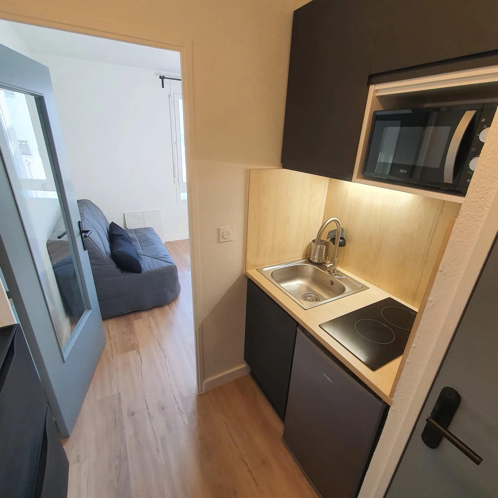 Location Lyon Appartement 6a08c7472fa9