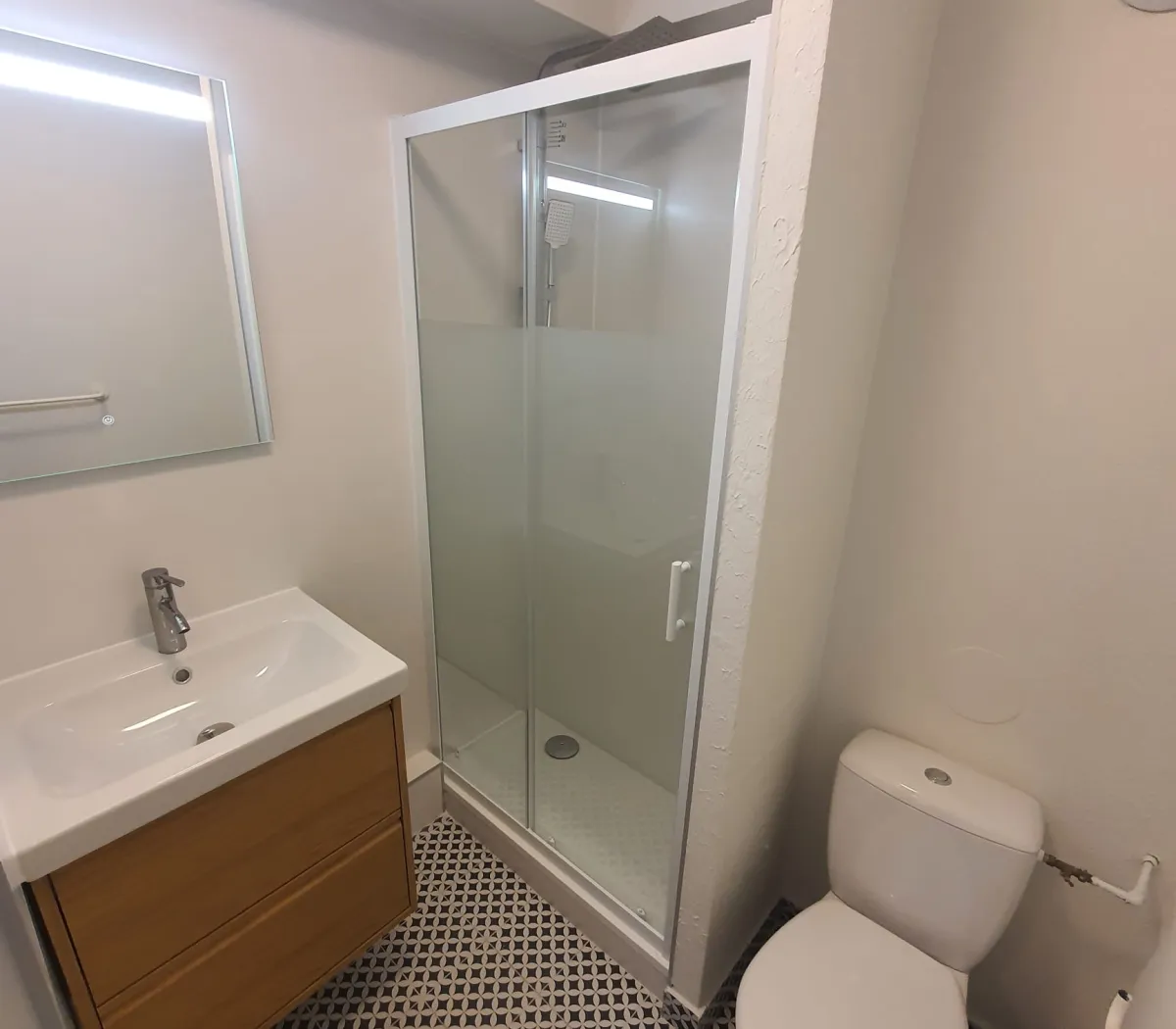 Location Lyon Appartement 6a08c7472fa9