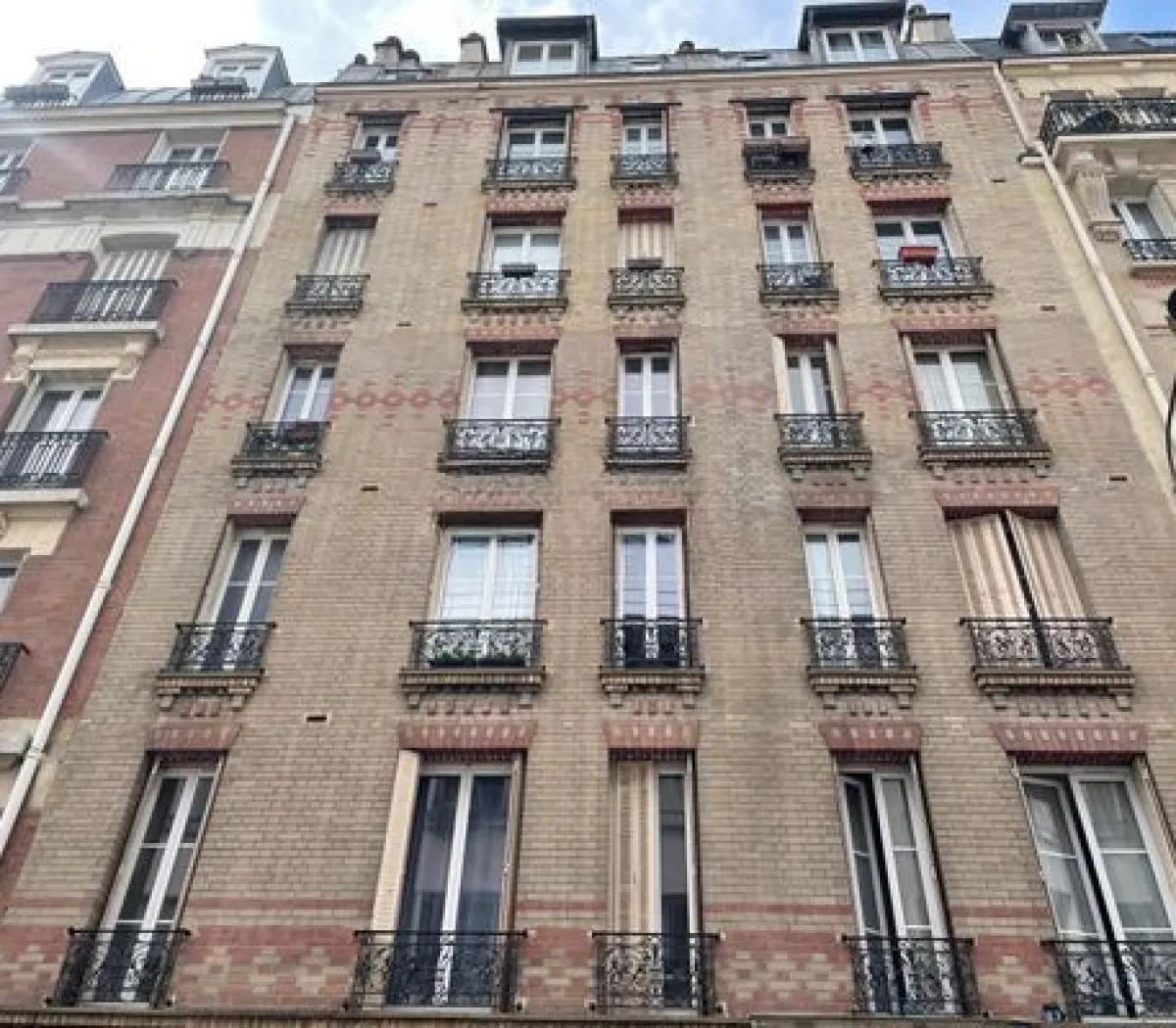 Location Paris Appartement 6a0aba54a9bc