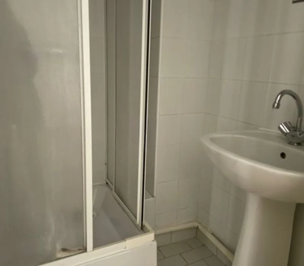 Location Paris Appartement 6a0aba54a9bc