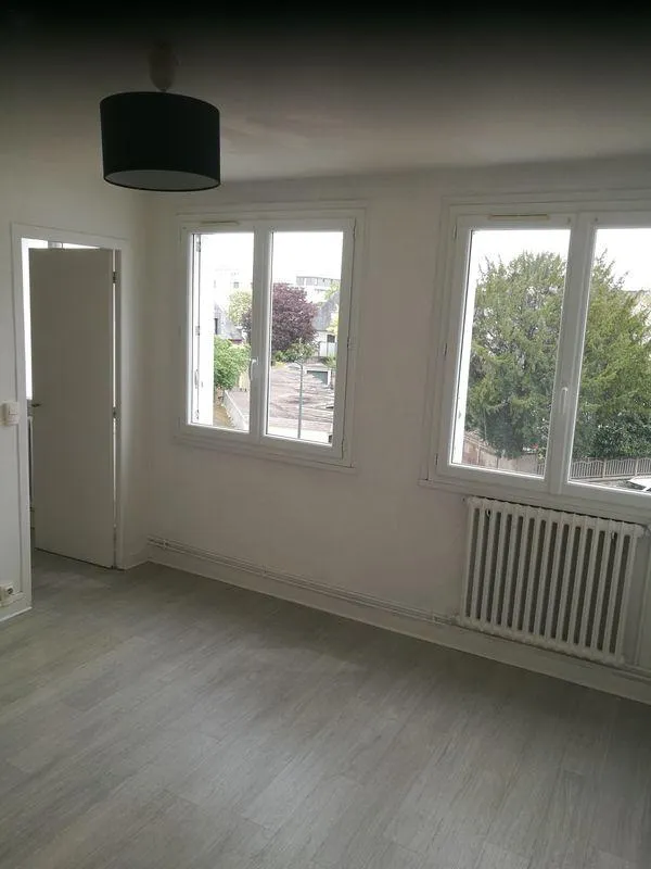 Location Rennes Appartement 6a0ac64e0602
