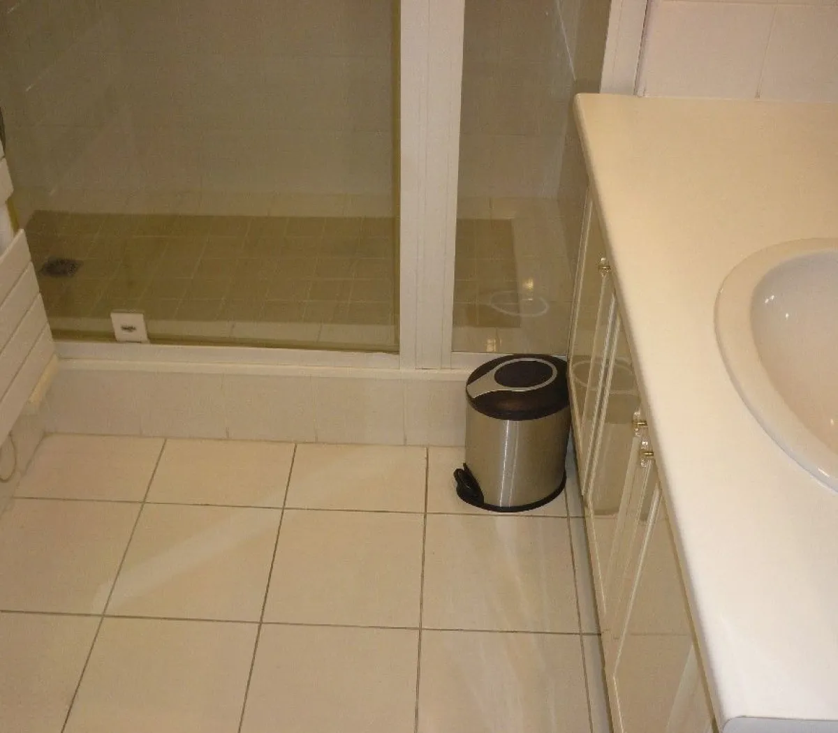 Location Levallois-Perret Appartement 6a0afa50af74