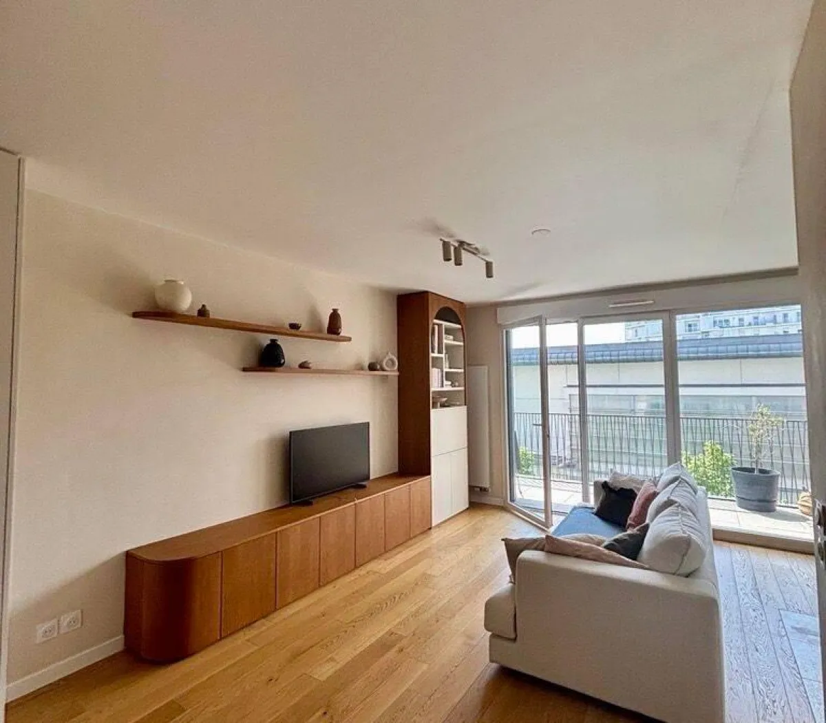 Location Clichy Appartement 6a0b13506bc7