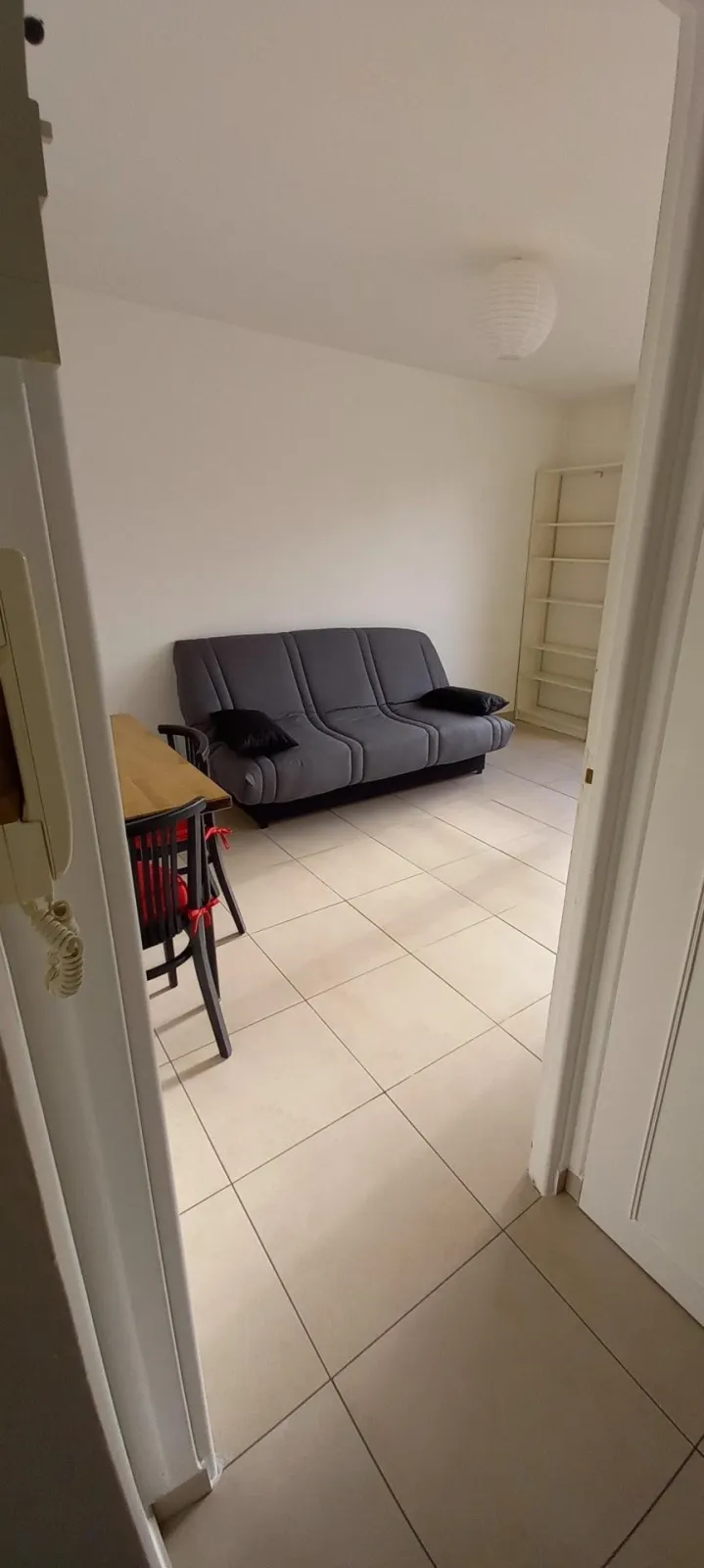 Location Versailles Appartement 6a0b737cd24e