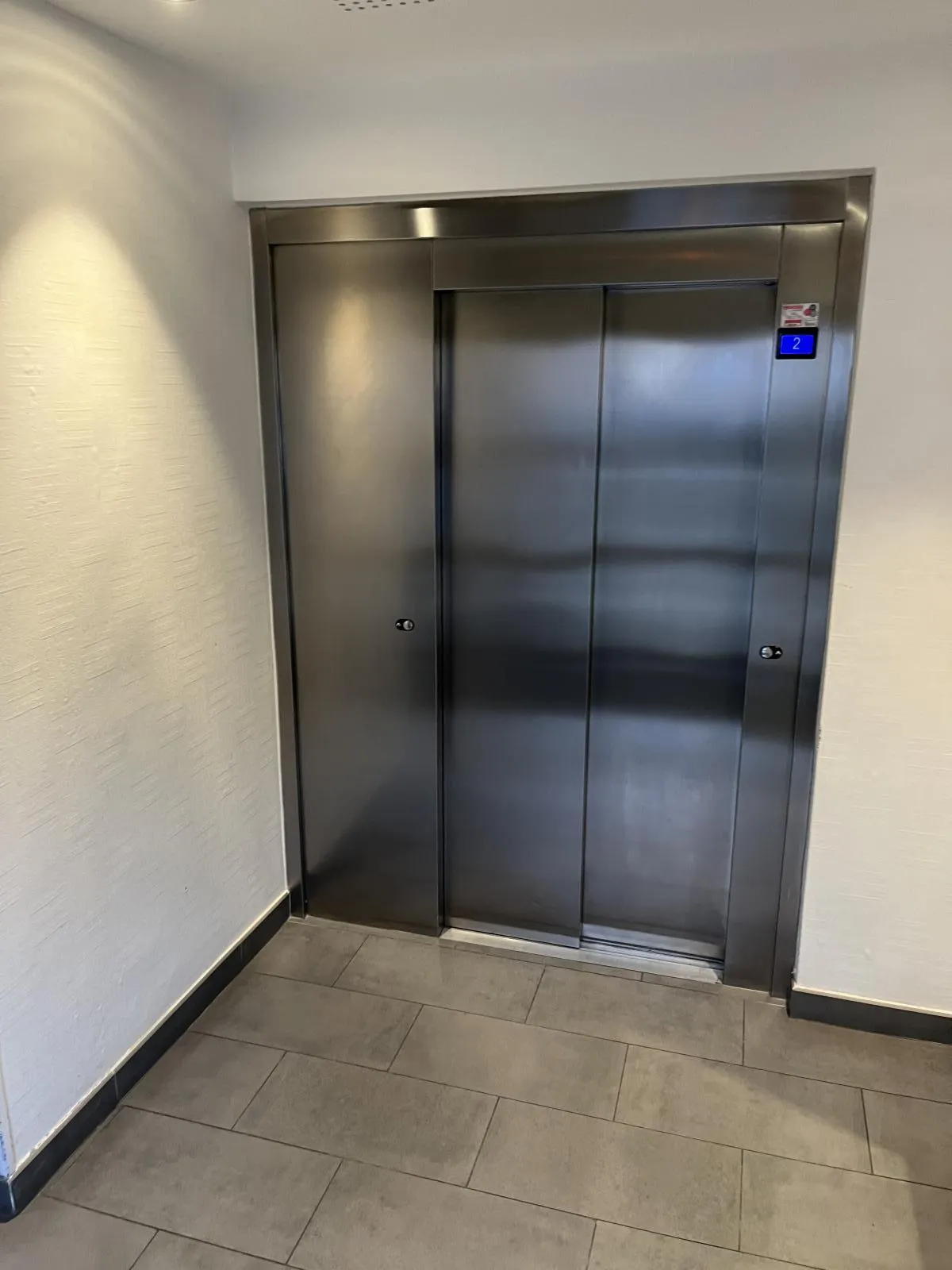 Location Ivry-sur-Seine Appartement 6a0b97079434