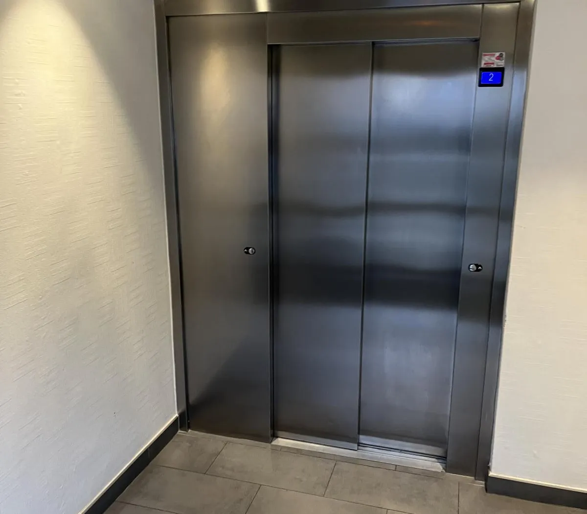 Location Ivry-sur-Seine Appartement 6a0b97079434