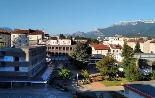 Location Grenoble Appartement 6a0c147f4d96