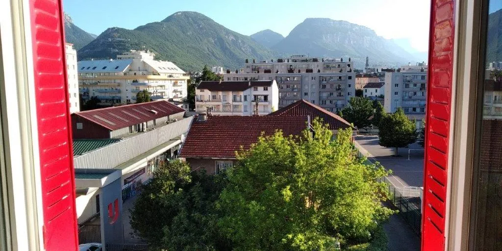 Location Grenoble Appartement 6a0c147f4d96