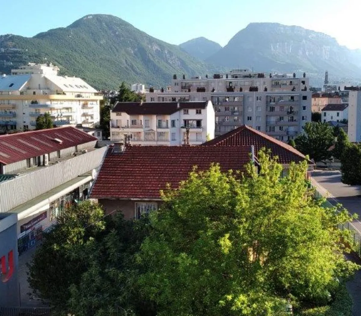 Location Grenoble Appartement 6a0c147f4d96
