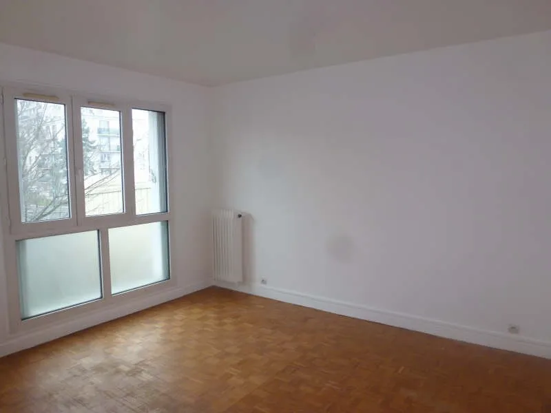 Location Bagneux Appartement 6a0d863c3f64