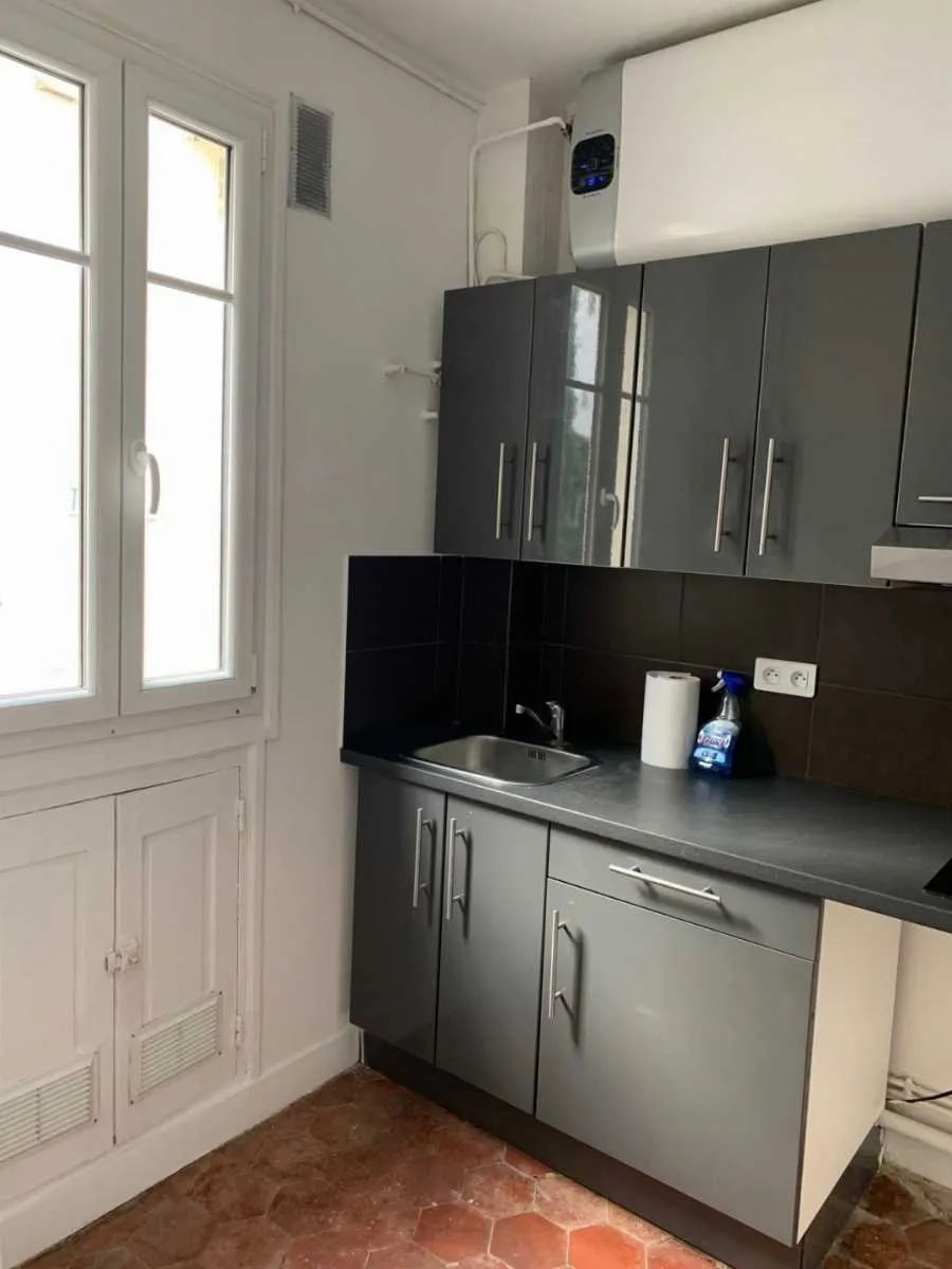Location Paris Appartement 6a1074b2410f