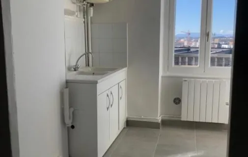 Location Lyon Appartement 6a11ea8cf19d