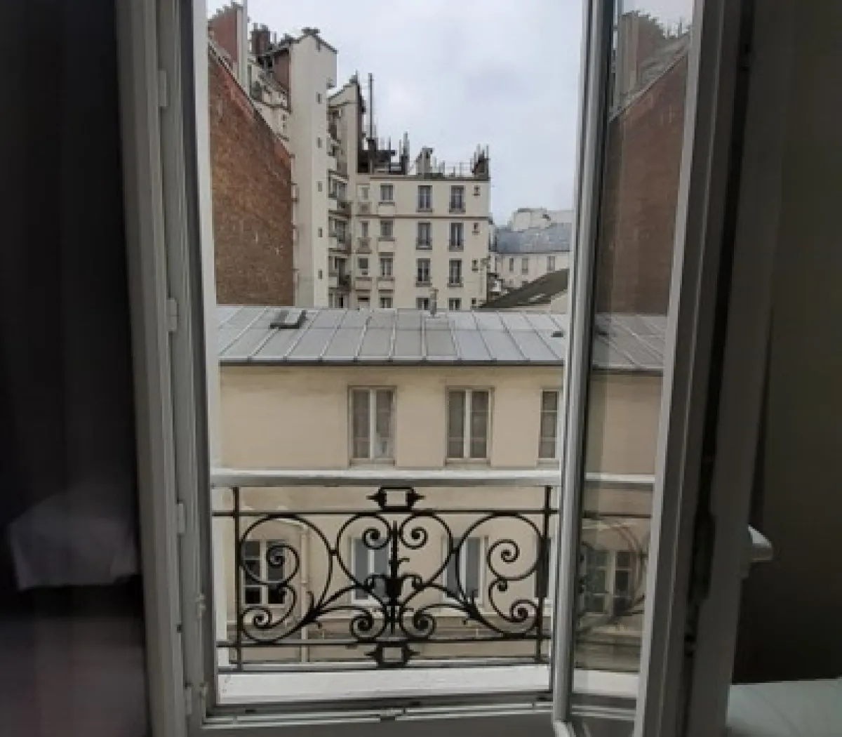 Location Paris Appartement 6a12cda7e5e3