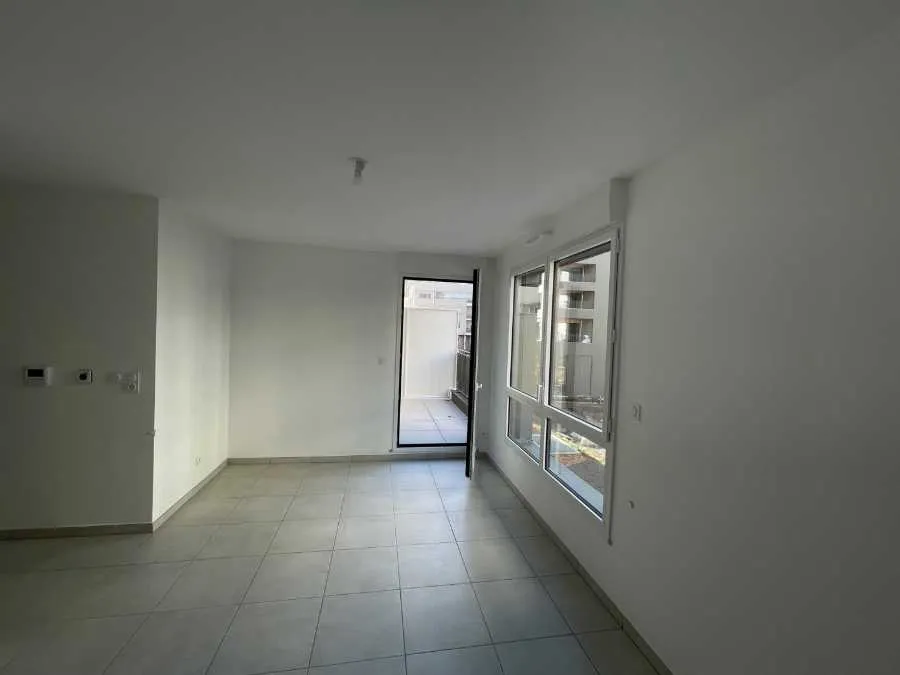 Location Villeurbanne Appartement 6a12d0e3b8ba