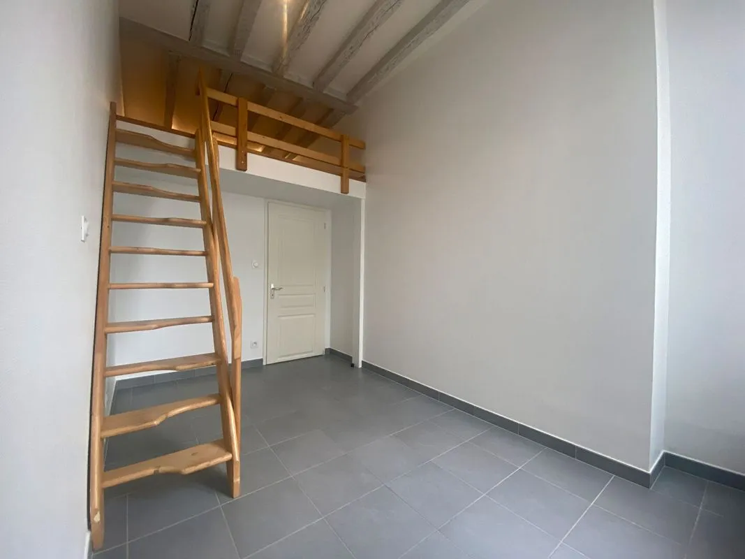 Location Tours Appartement 6a1432fdf33d