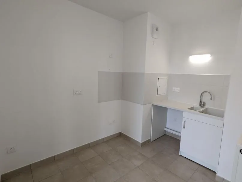 Location Bagneux Appartement 6a14675d7559