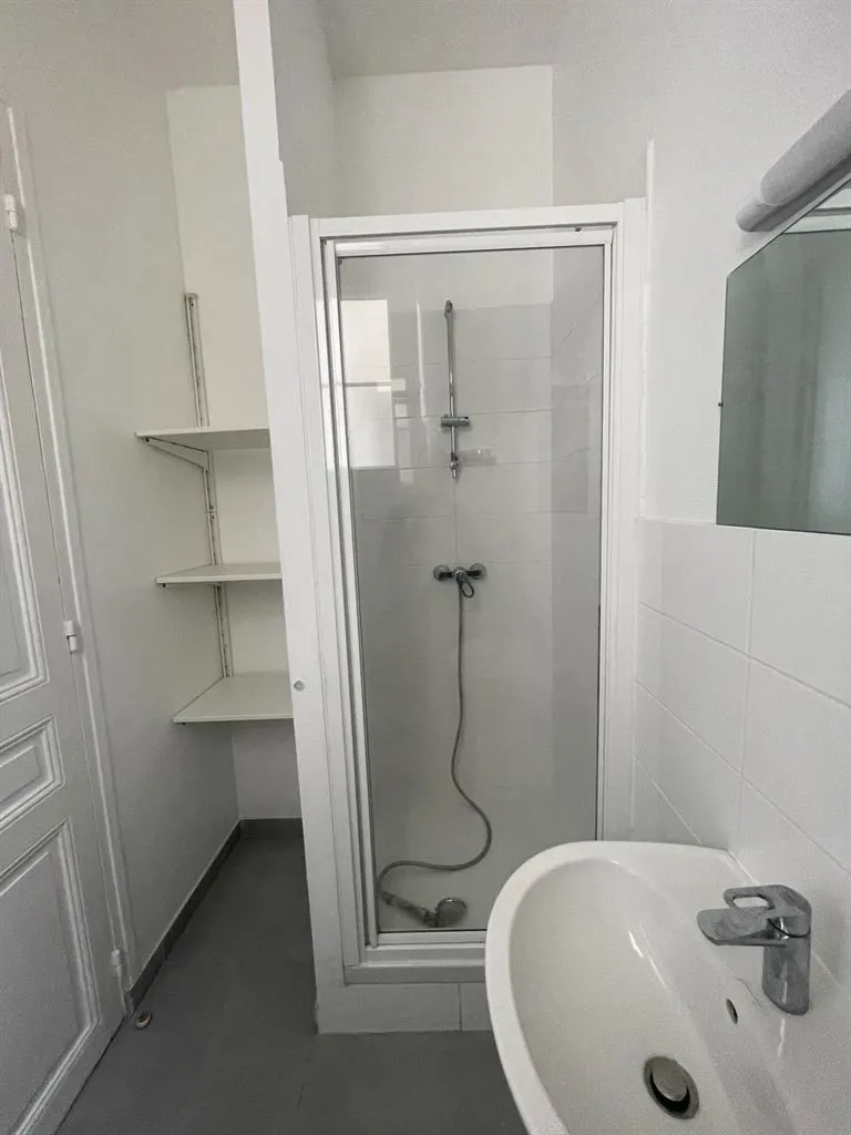 Location Paris Appartement 6a146924cf22