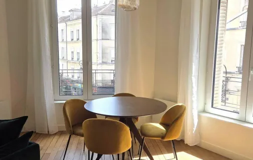 Location Puteaux Appartement 6a156e97bc40