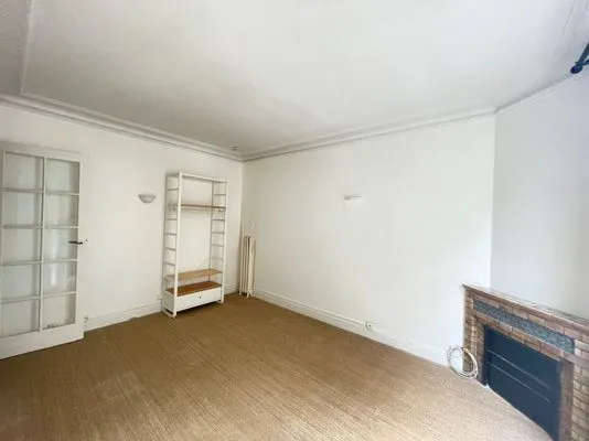 Location Paris Appartement 6a160a5f3527