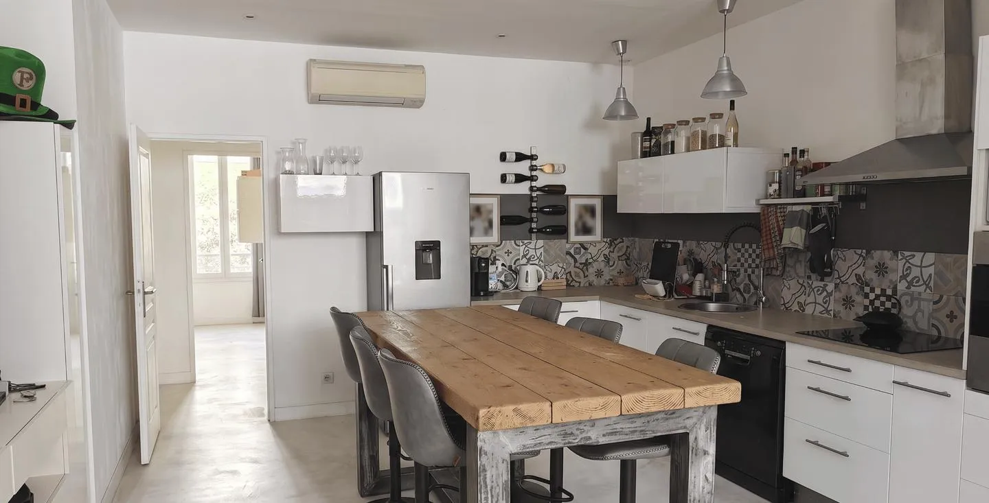 Location Marseille Appartement 6a16e15a6173