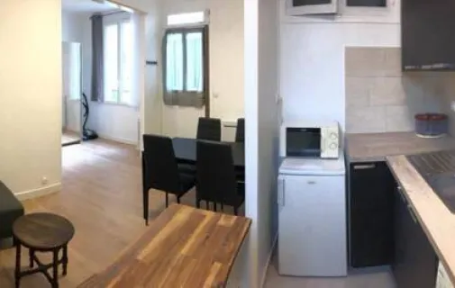 Location Paris Appartement 6a16e99f1507