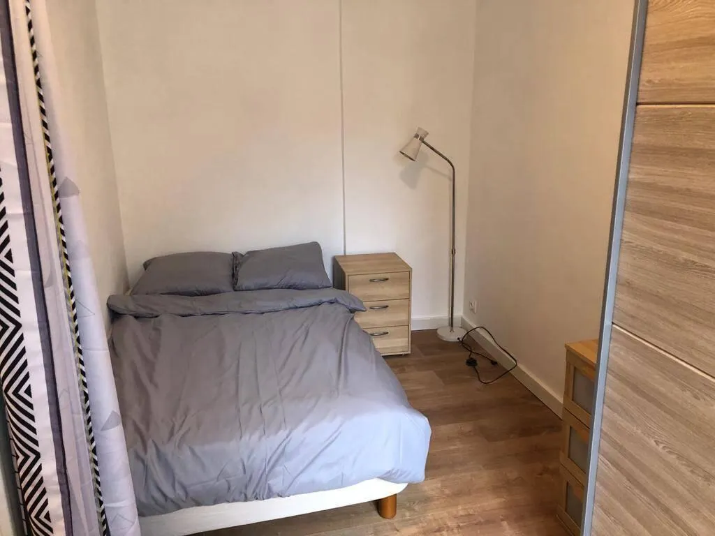 Location Paris Appartement 6a16e99f1507