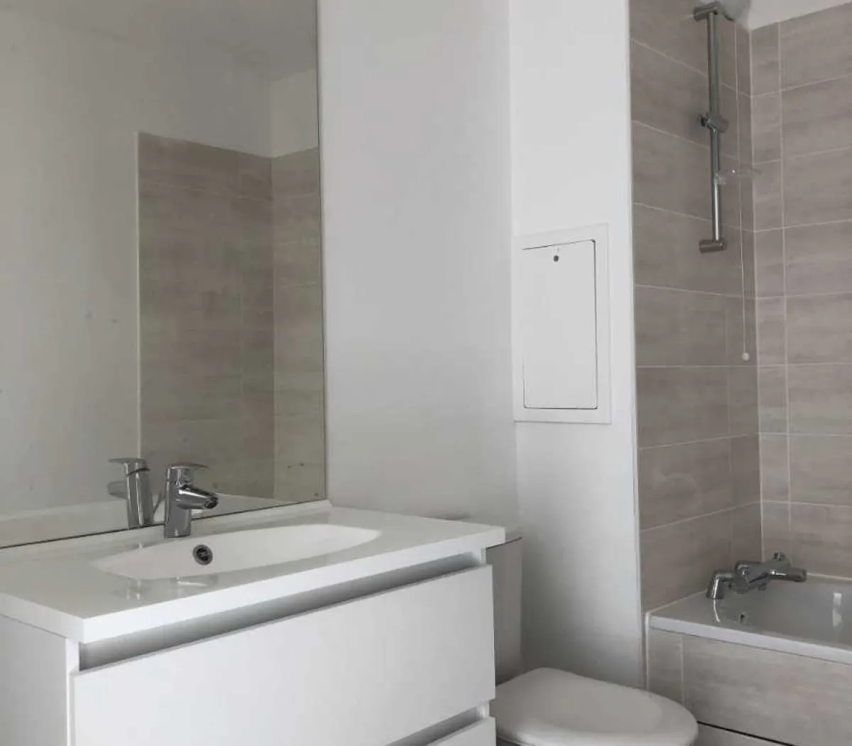Location Romainville Appartement 6a1737ab05c0