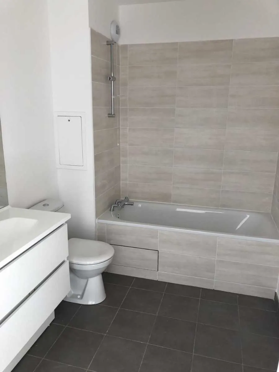 Location Romainville Appartement 6a1737ab05c0