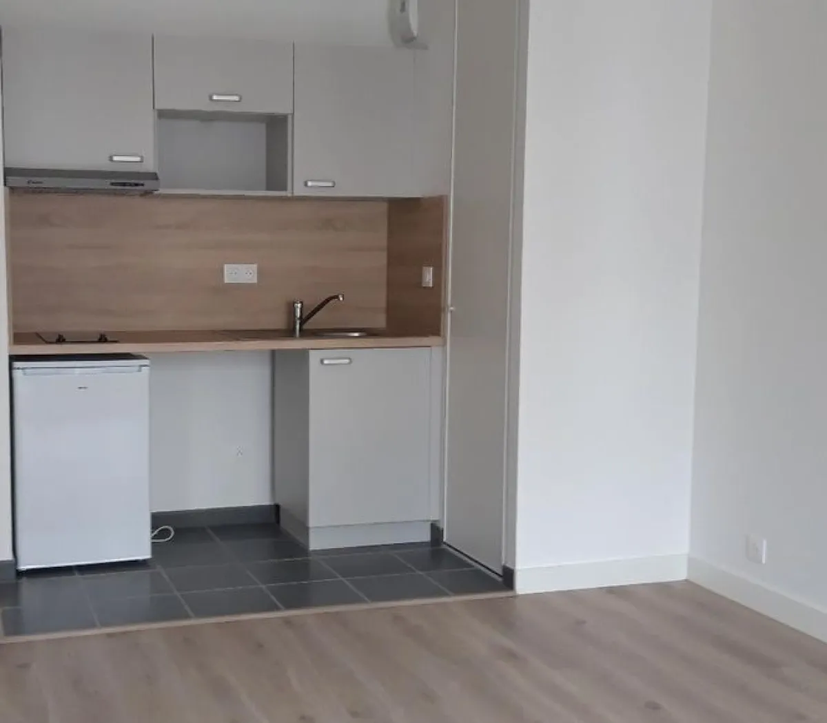 Location La Garenne-Colombes Appartement 6a1777a0b2d7