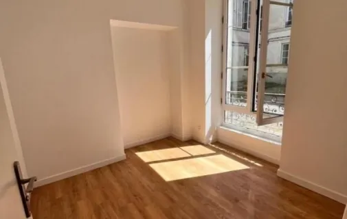 Location Rueil-Malmaison Appartement 6a17807047df