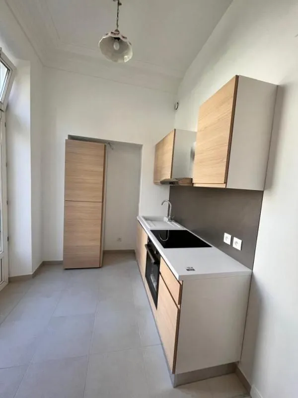 Location Rueil-Malmaison Appartement 6a17807047df