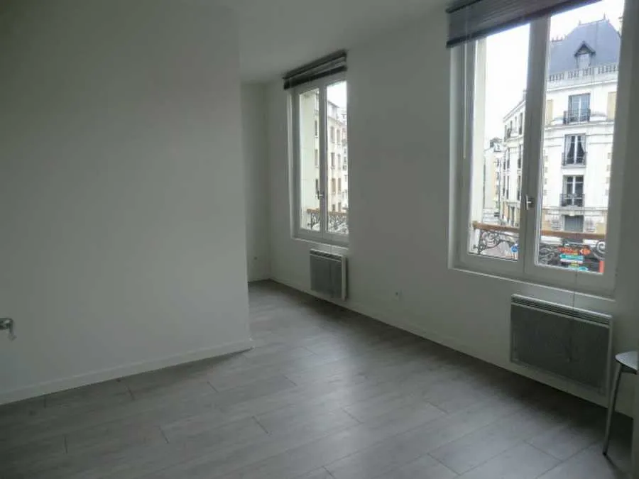 Location Vanves Appartement 6a19866b2c29