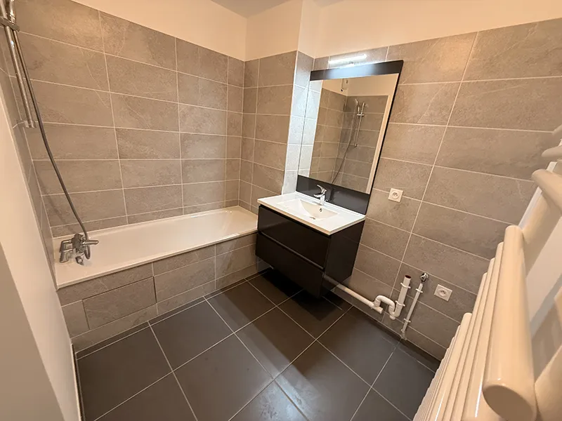 Location Le Plessis-Robinson Appartement 6a19cde71ea4