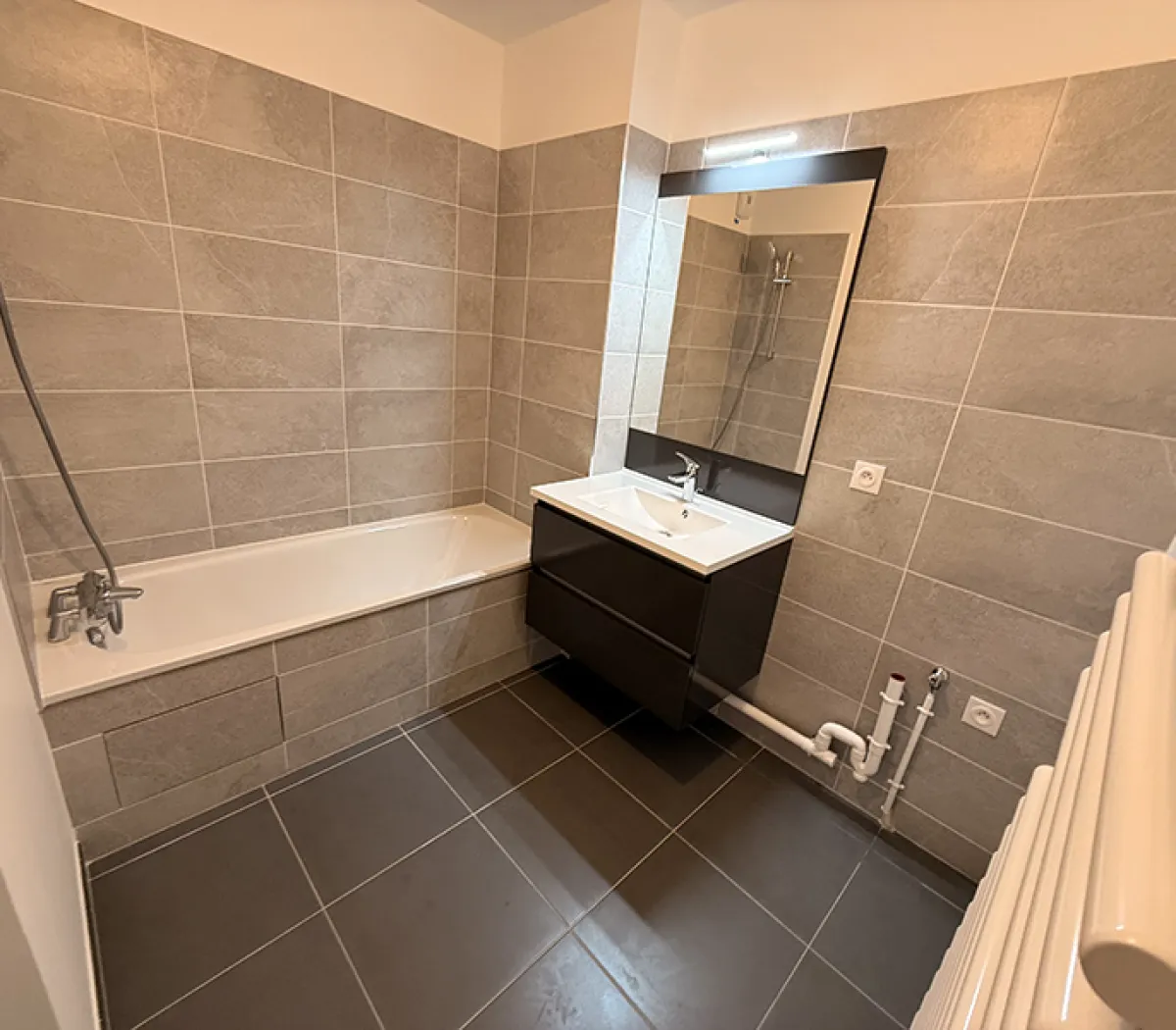 Location Le Plessis-Robinson Appartement 6a19cde71ea4