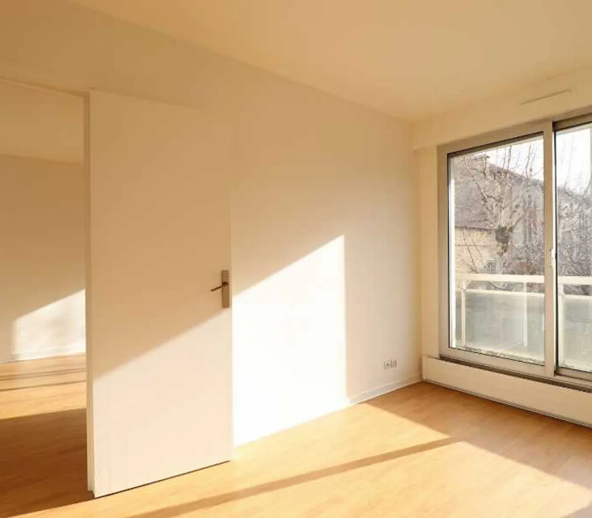 Location Courbevoie Appartement 6a1c004f807c