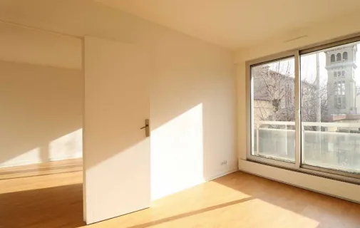 Location Courbevoie Appartement 6a1c004f807c