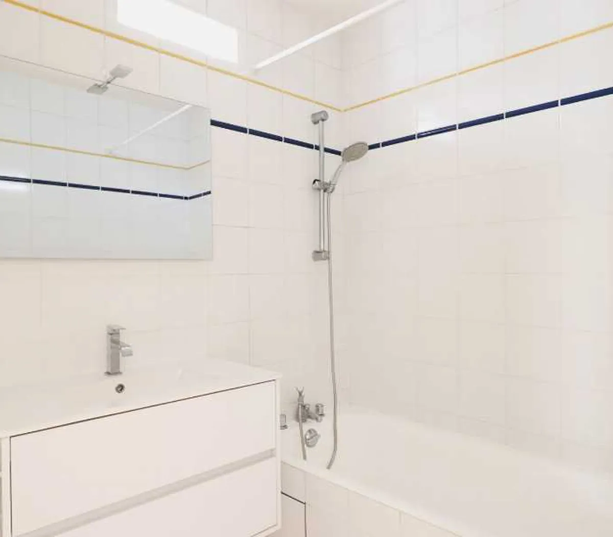 Location Courbevoie Appartement 6a1c004f807c
