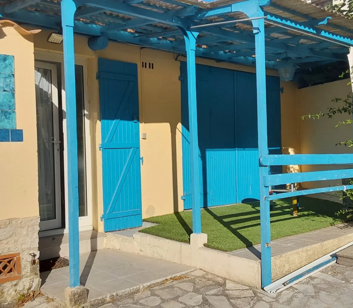 Location Cassis Appartement 6a1c73836044