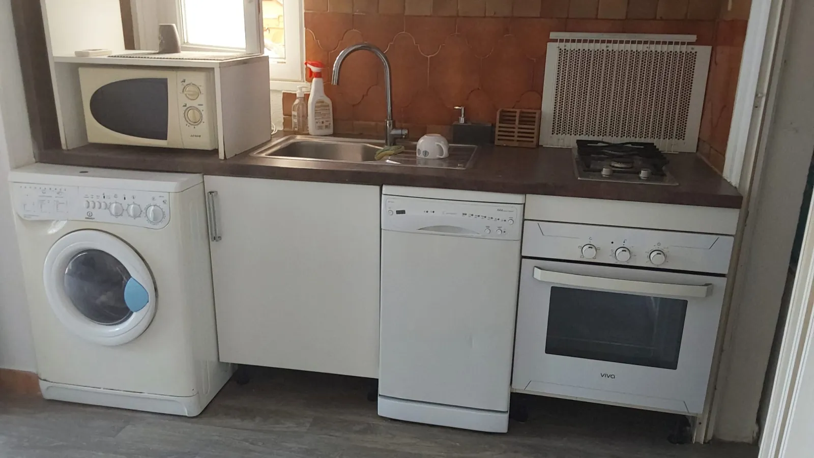 Location Cassis Appartement 6a1c73836044