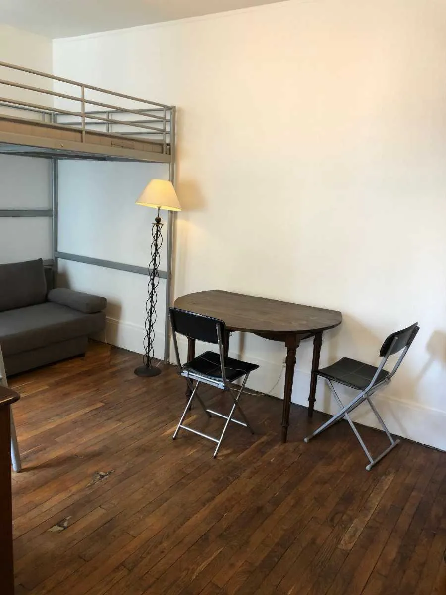 Location Paris Appartement 6a1cd4b5d67e