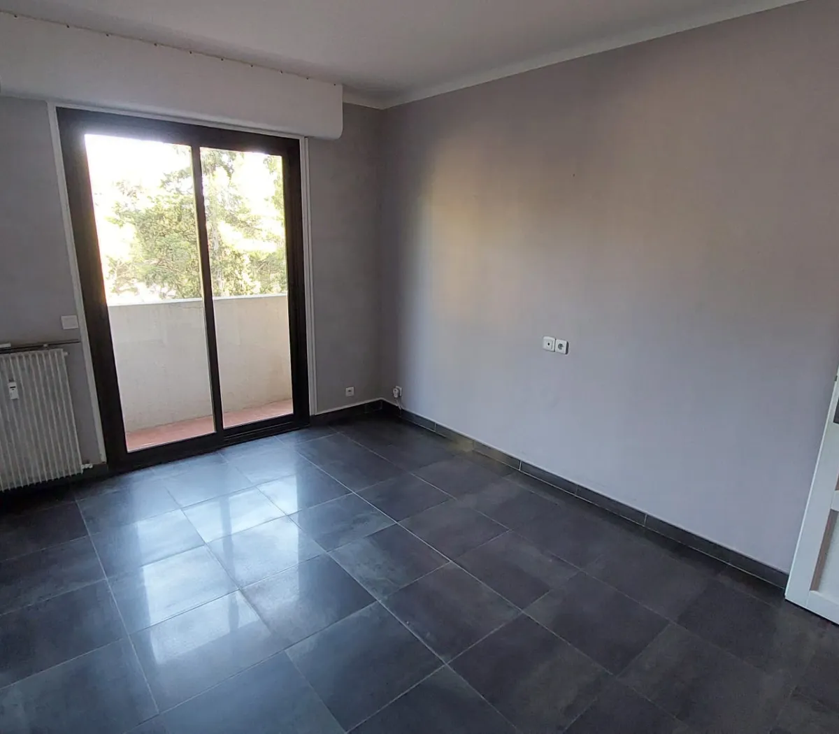 Location Toulon Appartement 6a1d2d5dddad