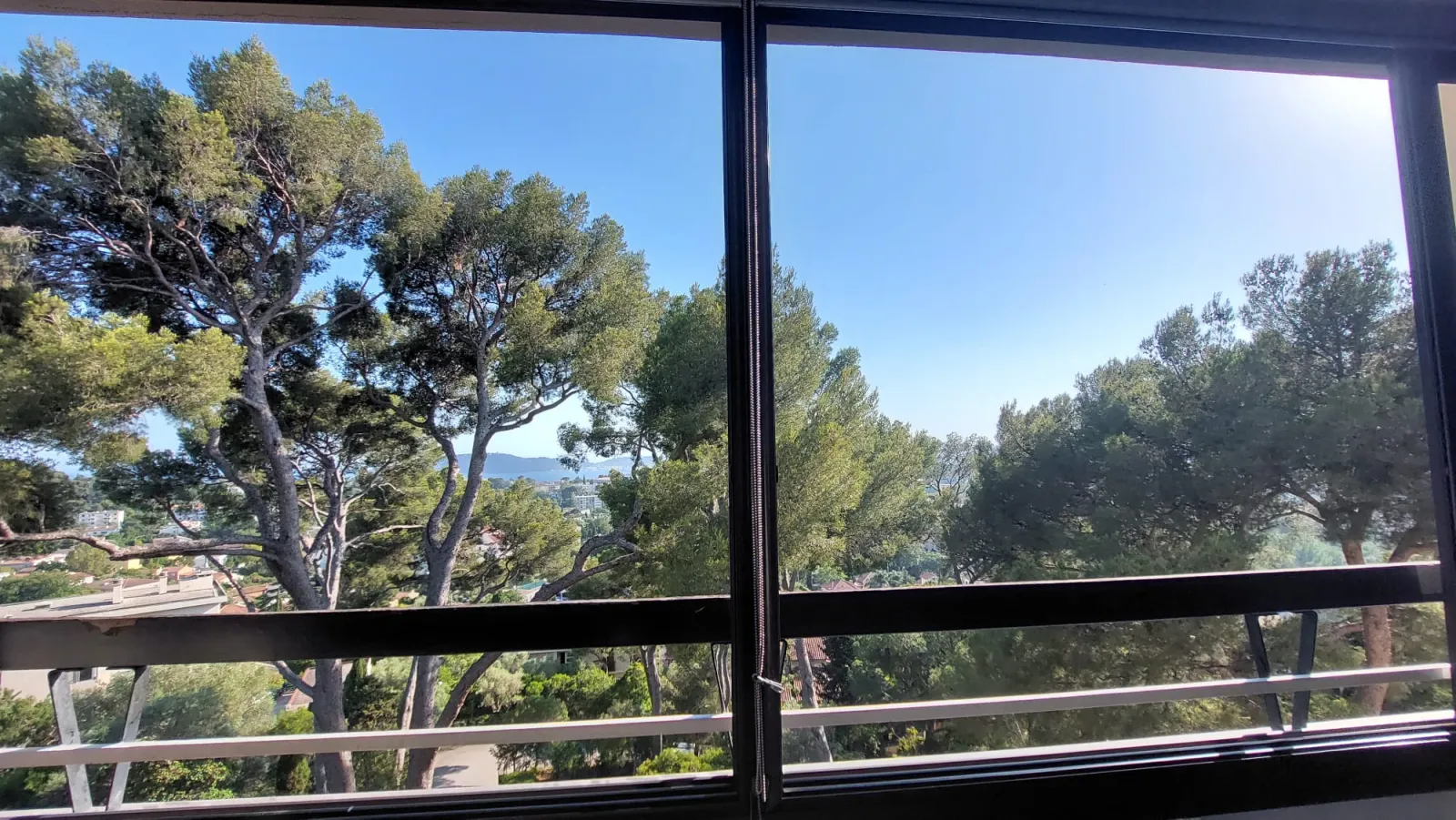 Location Toulon Appartement 6a1d2d5dddad
