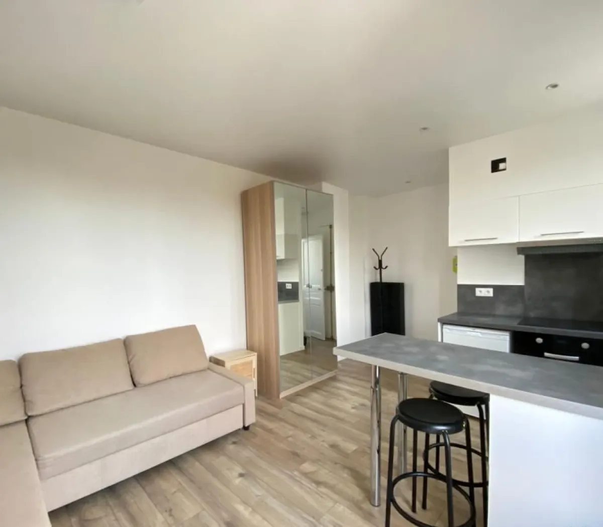 Location Maisons-Alfort Appartement 6a1d4941d7db