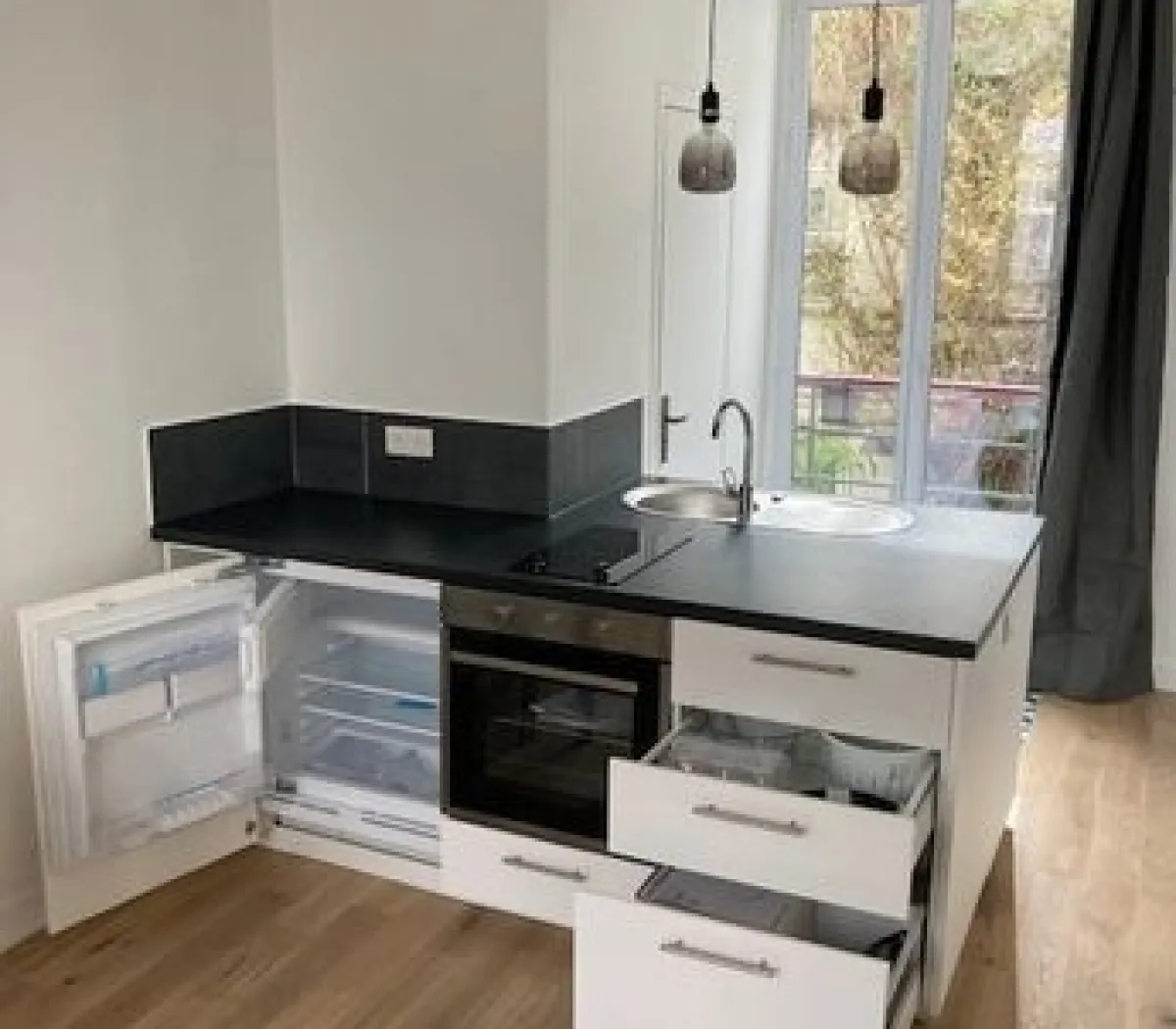 Location Paris Appartement 6a1d4b2828f3