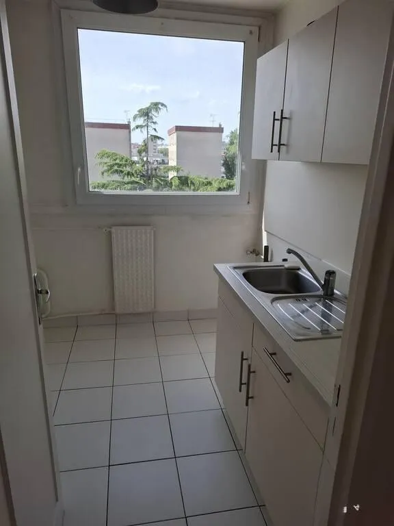 Location Maisons-Alfort Appartement 6a1d534a5059